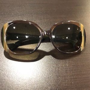 Brown stripped Ferragamo sunglasses